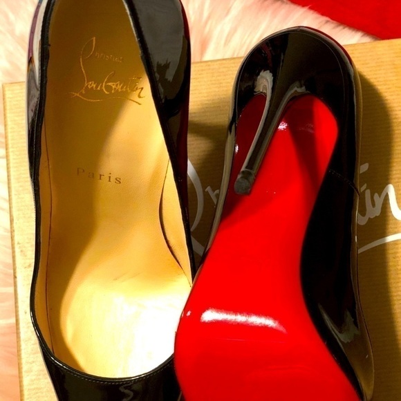 CHRISTIAN Louboutin Pigalle Follies in 85mm. Black patent. EU36.5 100% authentic - Picture 5 of 11